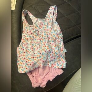 Posh peanut out fit